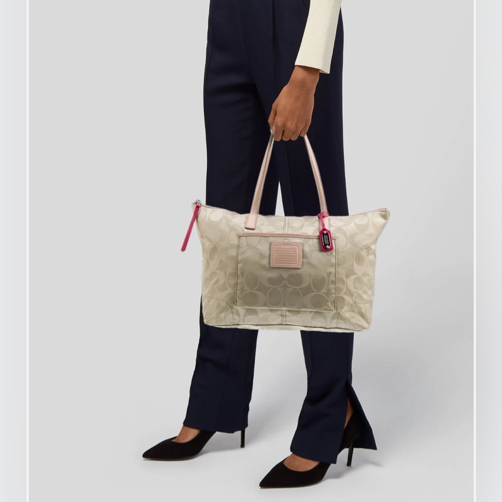 Coach Large 24862 Weekend Signature Nylon Zip Tote Khaki